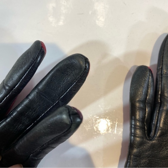 Gap Ladies Pink and Black Leather Gloves Size S M - Picture 7 of 7